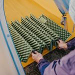 Килимок складаний IXPE Naturehike CNK2450WS044 195x60x1.8 см Оливковий (6927595788356) - Зображення 9